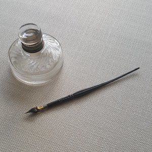 Vintage Inkwell and 7 inch Bakelite Fountain Pen